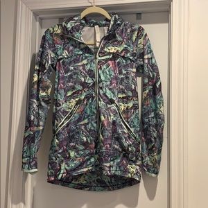 Lululemon Miss Misty II jacket, size 2 Iridescent